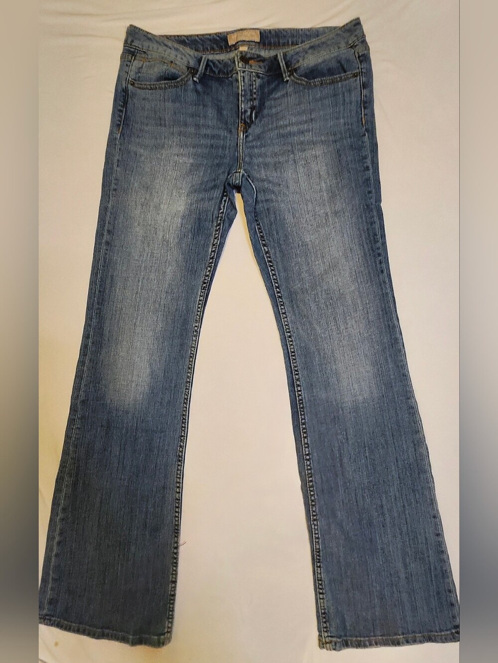 Banana Republic Boot-Cut Jeans in Faded Blue Size 30x31